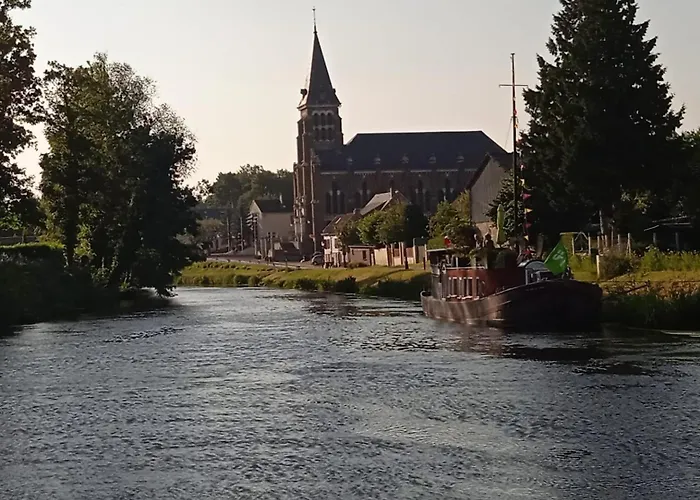 Aux 10 Ponts - Gîte aux abords du fleuve La Somme - La mer à 30 min - La nuit pour 6 voyageurs