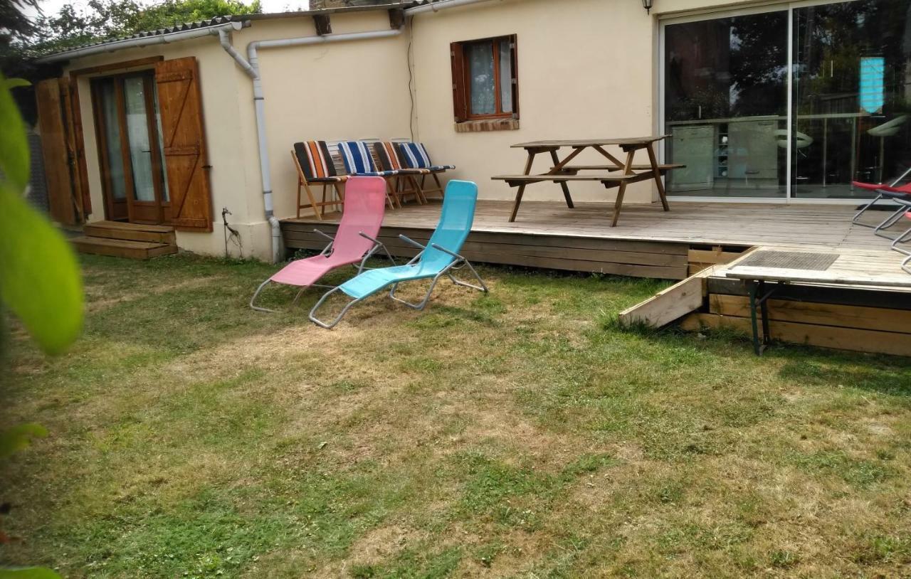Aux 10 Ponts - Aux Abords Du Fleuve La Somme - La A 30 Min - La Nuit Pour 6 Voyageurs Holiday home Pont-Remy